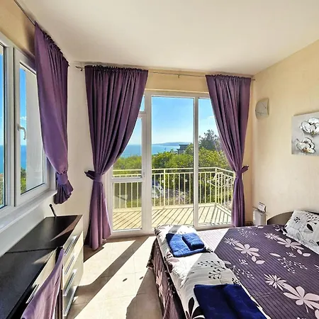 Villa Regina Bella Baltsjik