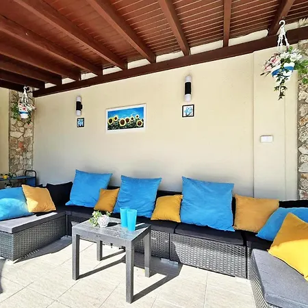 Regina Bella Villa Baltsjik