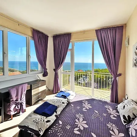 빌라 Regina Bella *