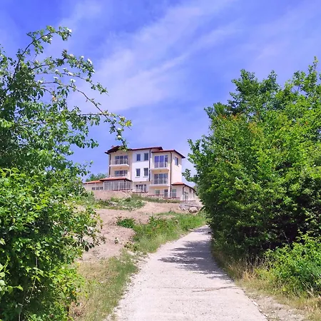 Regina Bella * Μπαλτσίκ