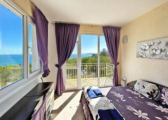 فيلة Regina Bella بالشيك