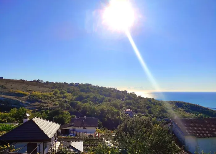 Regina Bella بالشيك